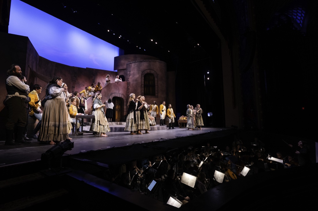 A Knoxville Opera production on stage